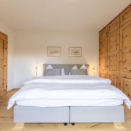 Cosy Apartment Facing Piz Rosatsch St. Moritz Luaran gambar